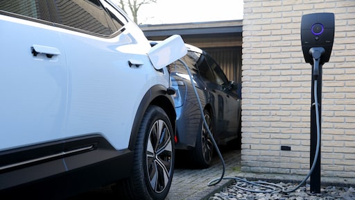 Geld terugkrijgen voor het laden van je auto, sinds 1 januari kan het