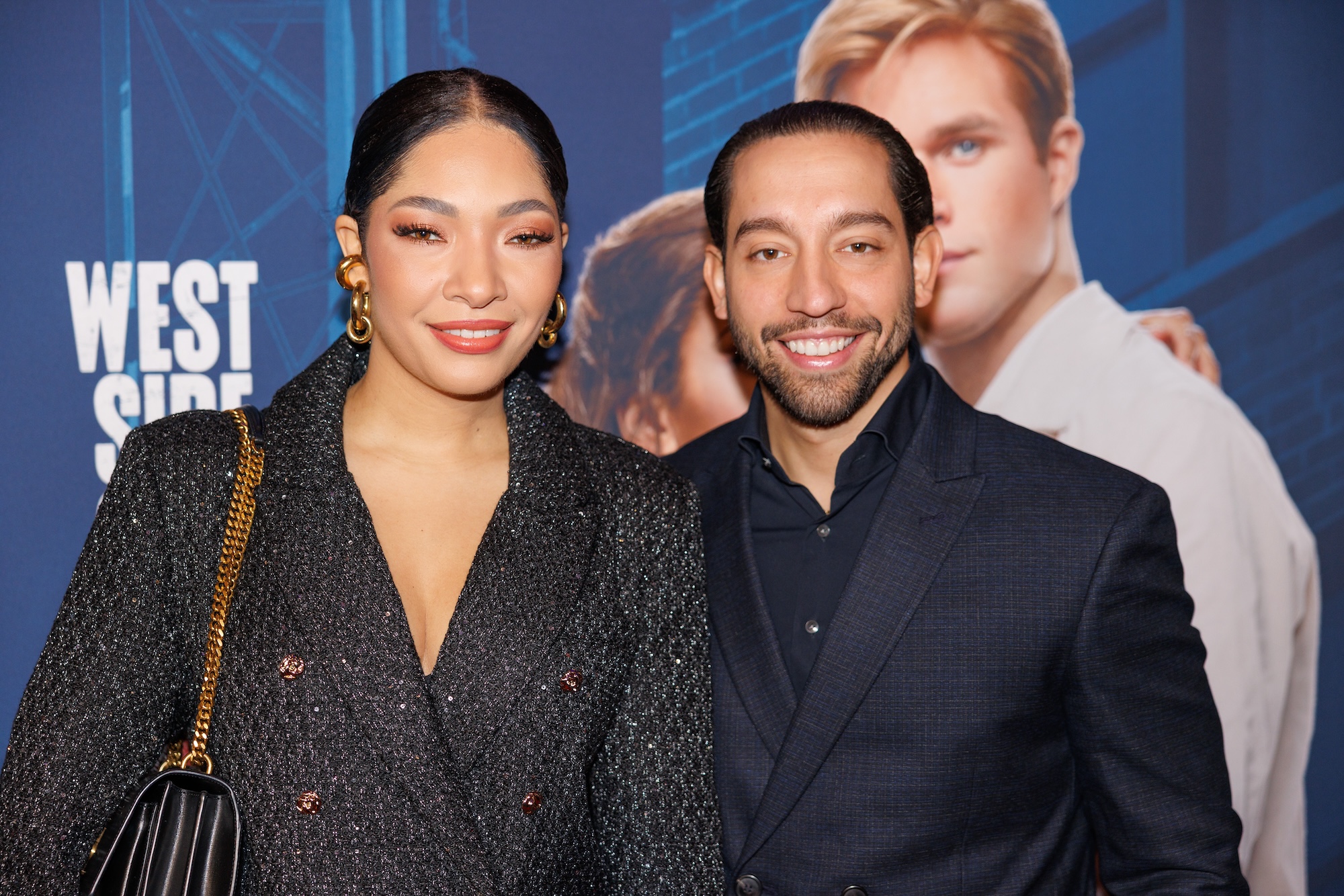 April Darby telt af naar Italiaanse droombruiloft: 'Heb mijn perfecte trouwjurk gevonden'