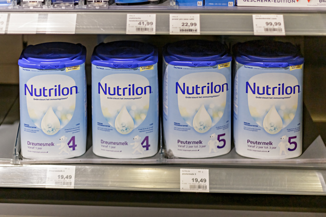 Derde baby overlijdt in Frankrijk na drinken teruggeroepen babyvoeding