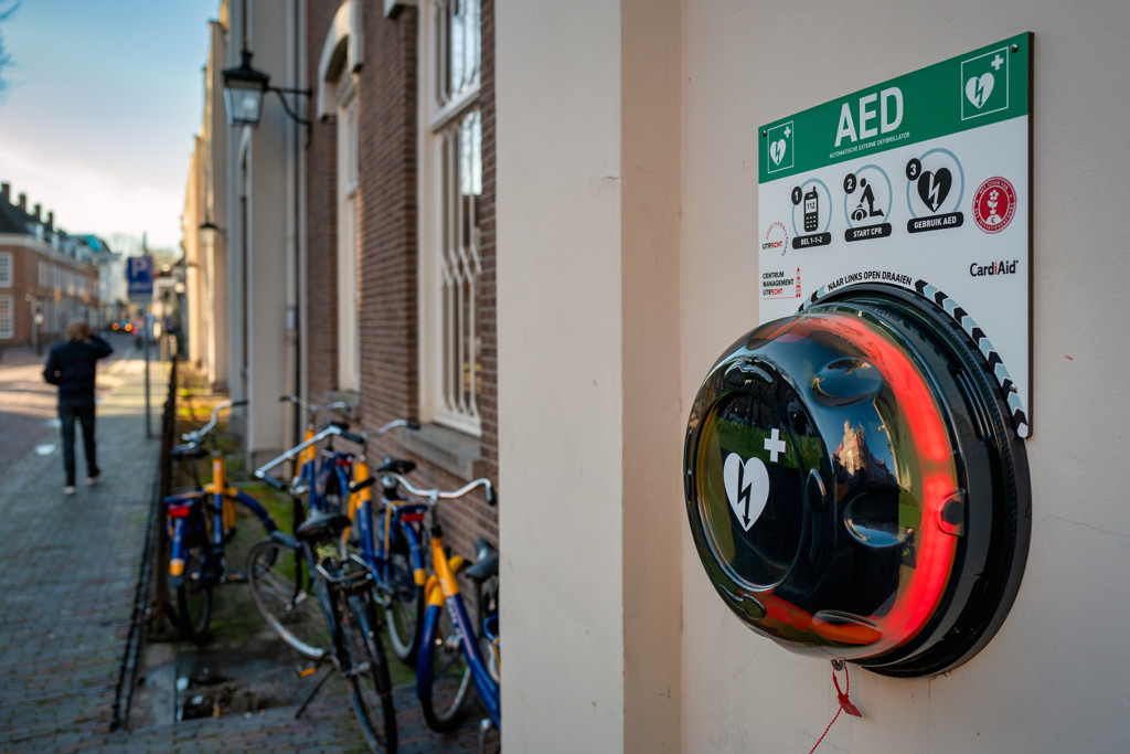 GroenLinks-PvdA en CU willen extra defibrillators in arme wijken
