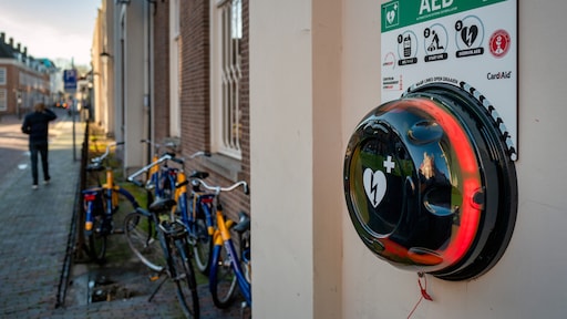 GroenLinks-PvdA en CU willen extra defibrillators in arme wijken