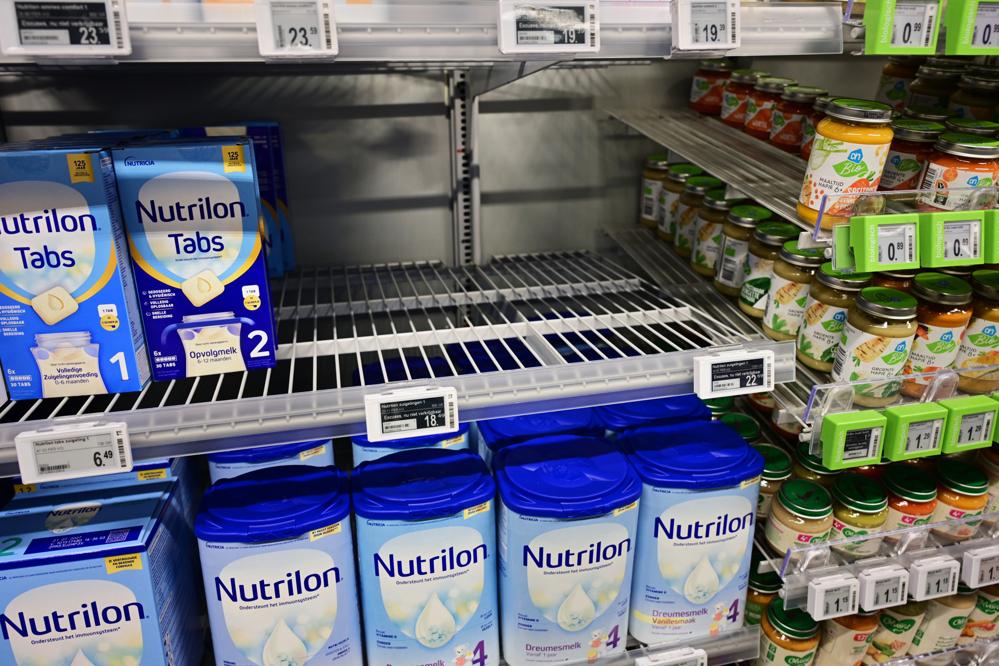 Ruim 100 meldingen bij NVWA over teruggeroepen babyvoeding