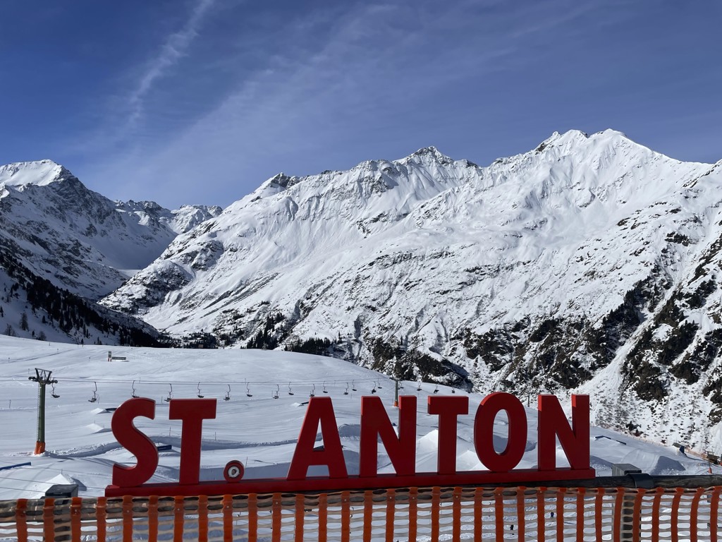 Serie van lawines in Oostenrijk, minstens vijf wintersporters omgekomen