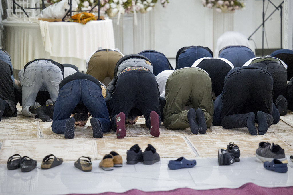 Discussie om deurbeleid moskee IJsselstein: voorrang betalende leden 