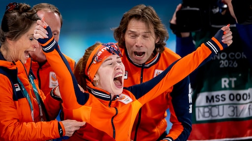 Kijk hier terug hoe Antoinette Rijpma-de Jong goud pakt op de 1500 meter