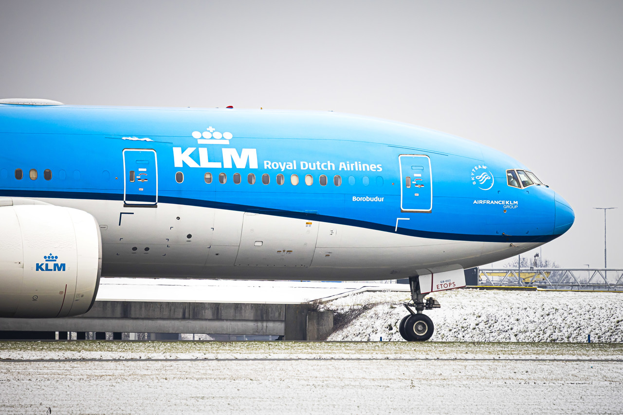 Botsing tussen twee KLM-toestellen op Schiphol, geen gewonden