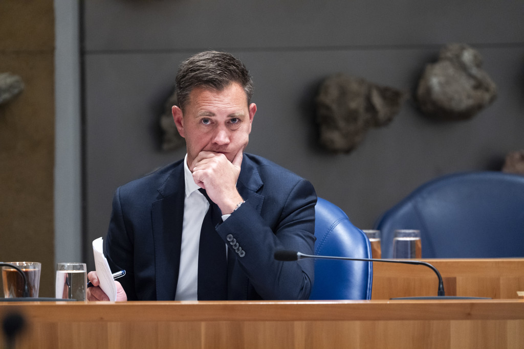 Minister: 'te vroeg' voor maatregelen tegen dure benzine en diesel 