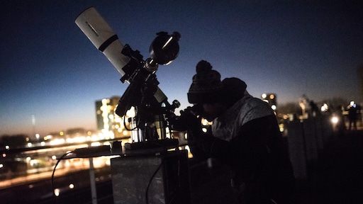 Zes op een rij: bijzondere planetenparade laat zich de komende dagen zien