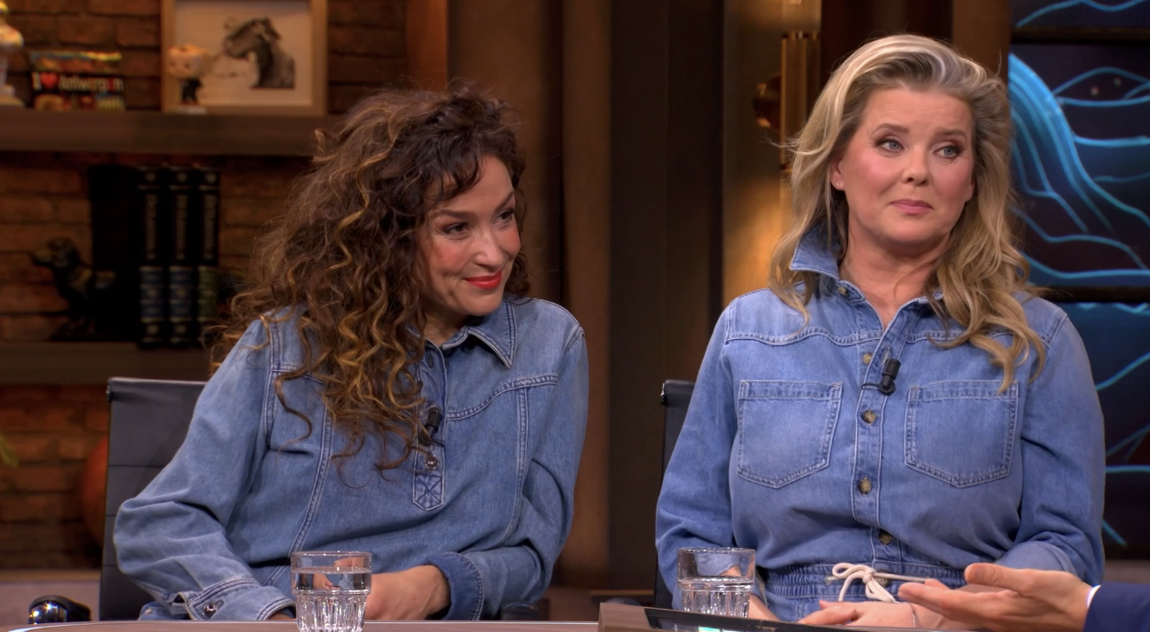 Katja Schuurman en Babette van Veen aan het werk na paddogebruik