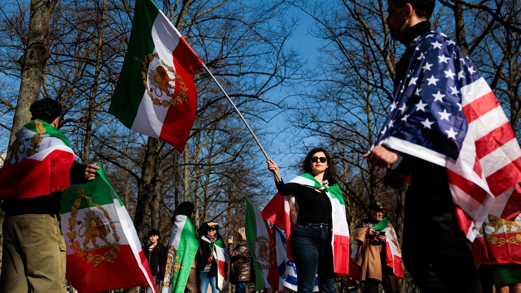 Trump hoopt op opstand in Iran, maar experts betwijfelen of dat lukt