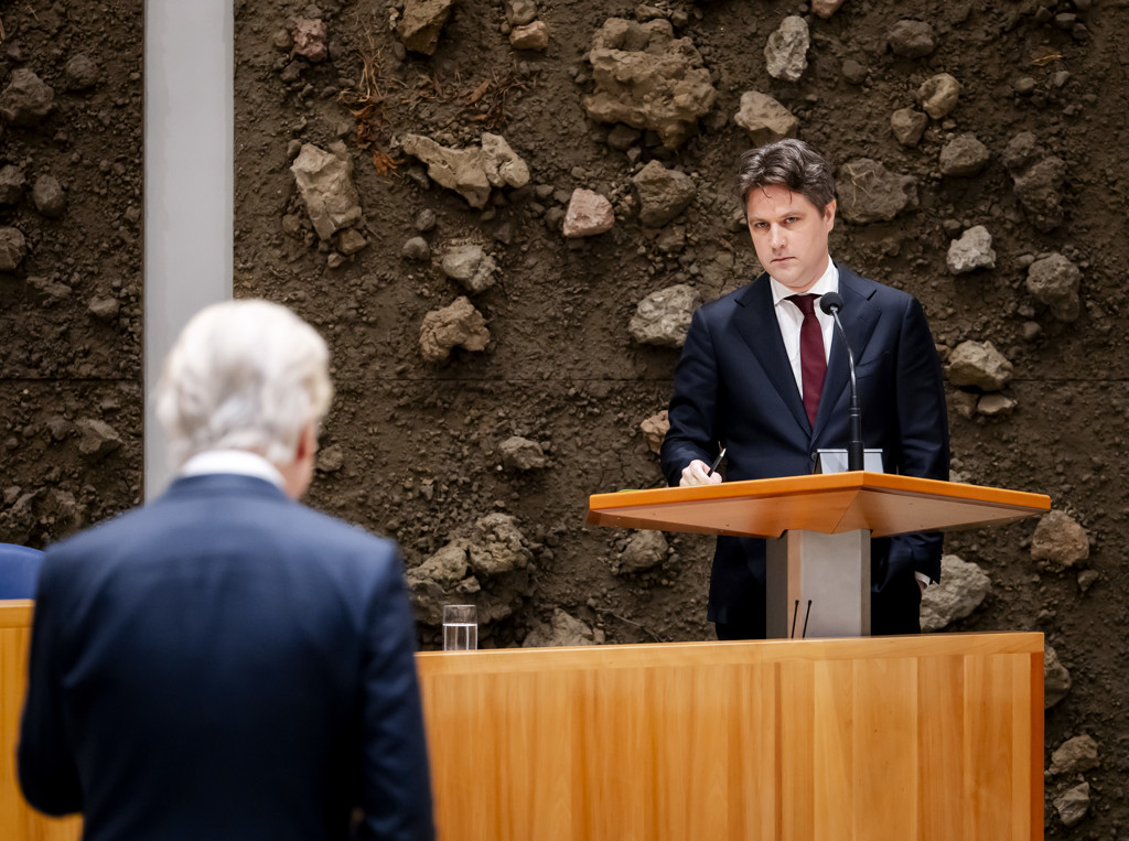 Bontenbal wil gesprek EU en VS over exitstrategie uit Iranoorlog