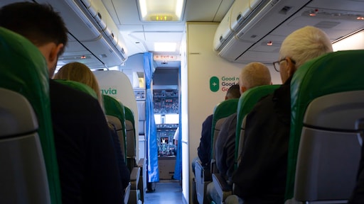 Opmerkelijk incident Transavia: vrouw en kind in cockpit op overboekte vlucht