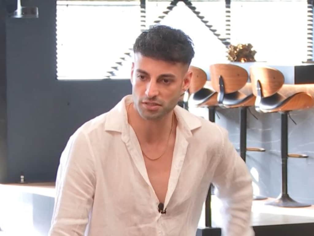 Ophef om vrouwonvriendelijk voorval in De Bondgenoten: 'Net Andrew Tate'