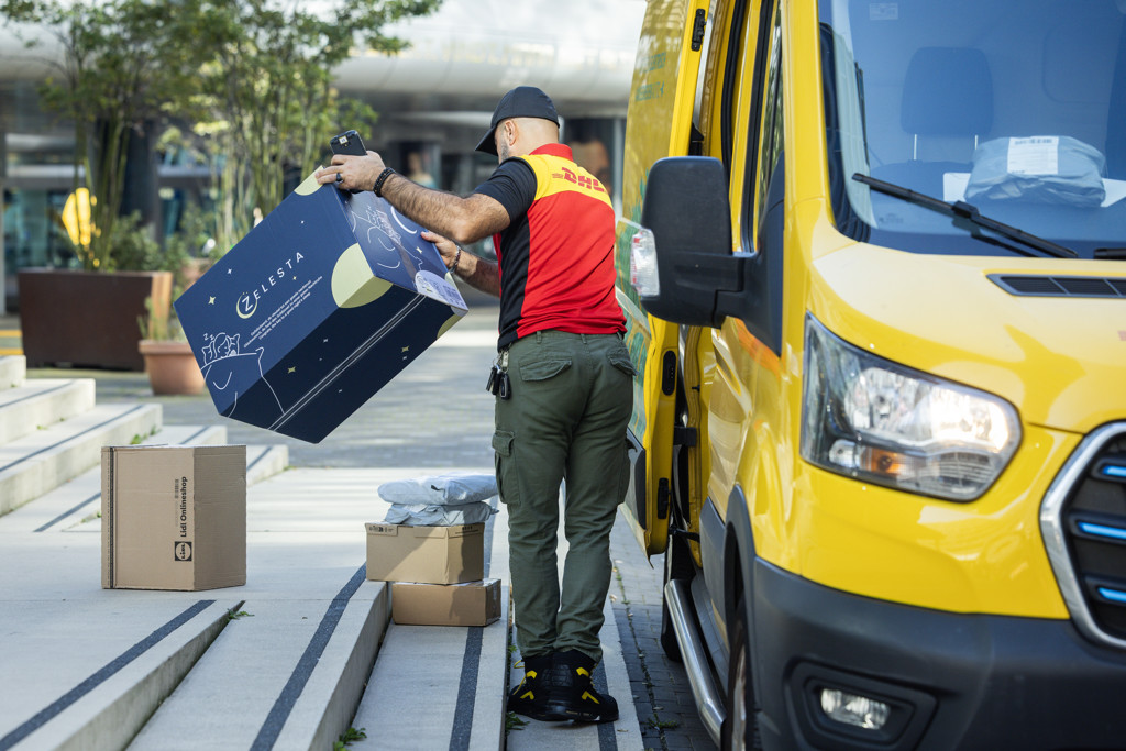 Staking bij DHL Express, pakketten aan bedrijven vertraagt