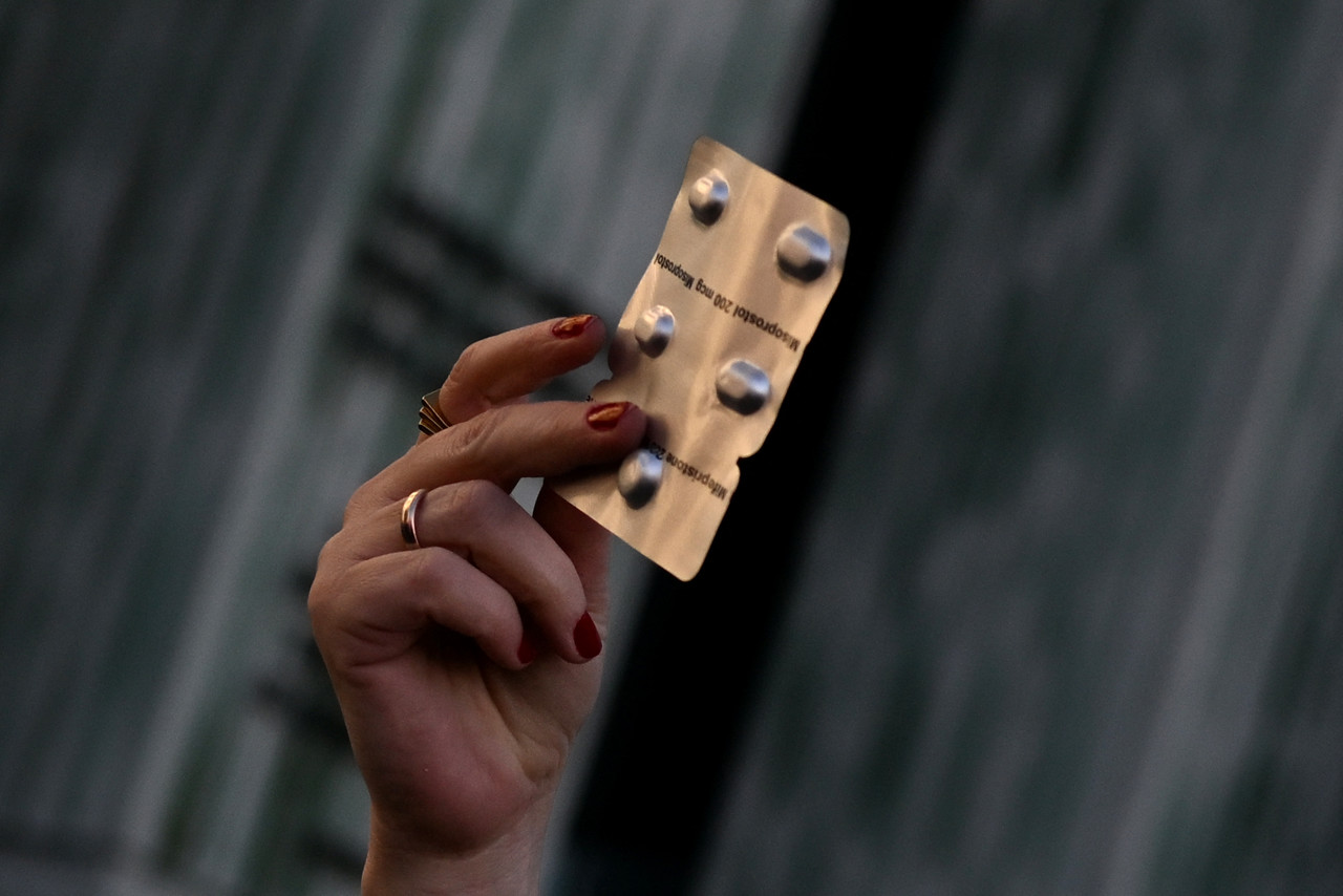 Huisartsenvereniging kritisch over nieuwe website voor abortuspil