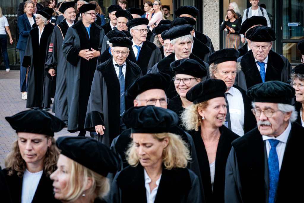 Straks ook promoveren op het hbo: kabinet wil doctorstitel toegankelijker maken