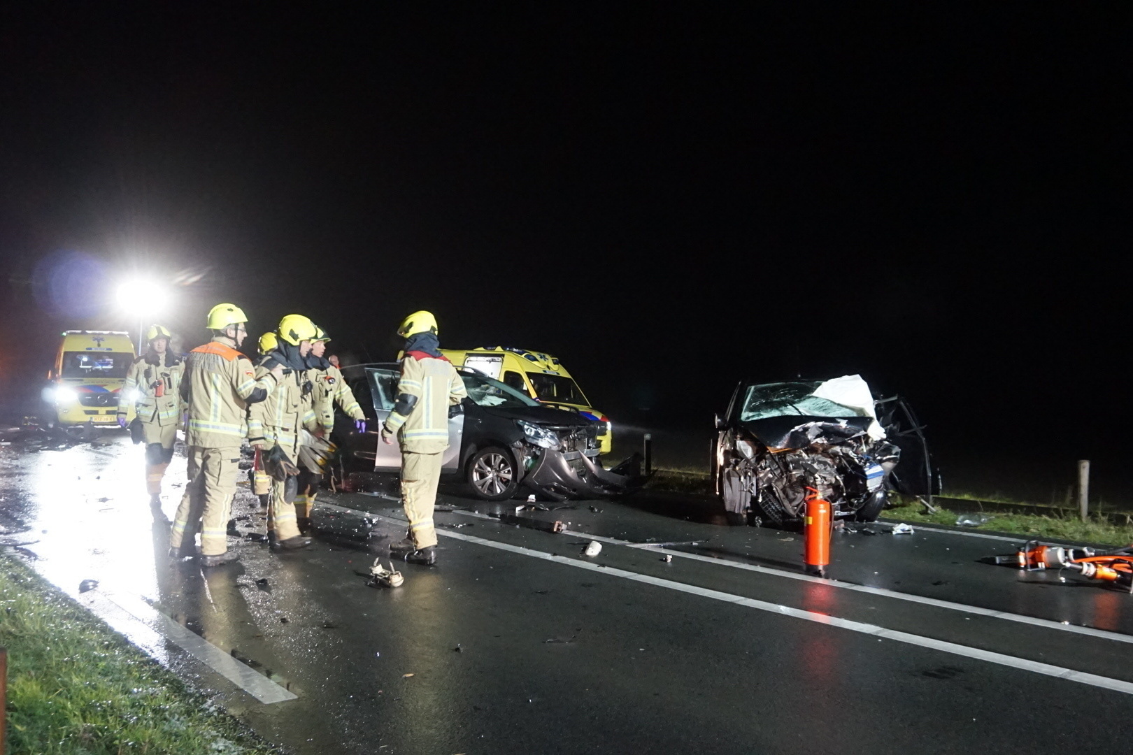 Vrouw (19) omgekomen bij ongeval op de N59 bij Nieuwerkerk