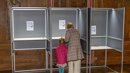 Ameland telt stemmen raadsverkiezingen opnieuw om één stem