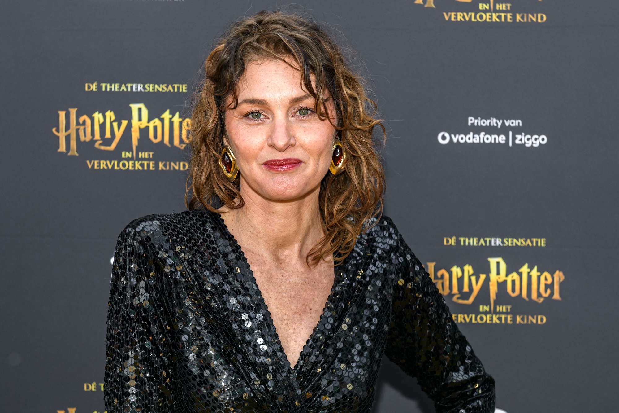 Actrice Fockeline Ouwerkerk heeft bijbaan in tweedehandswinkel: 'Het betaalt de boodschappen'