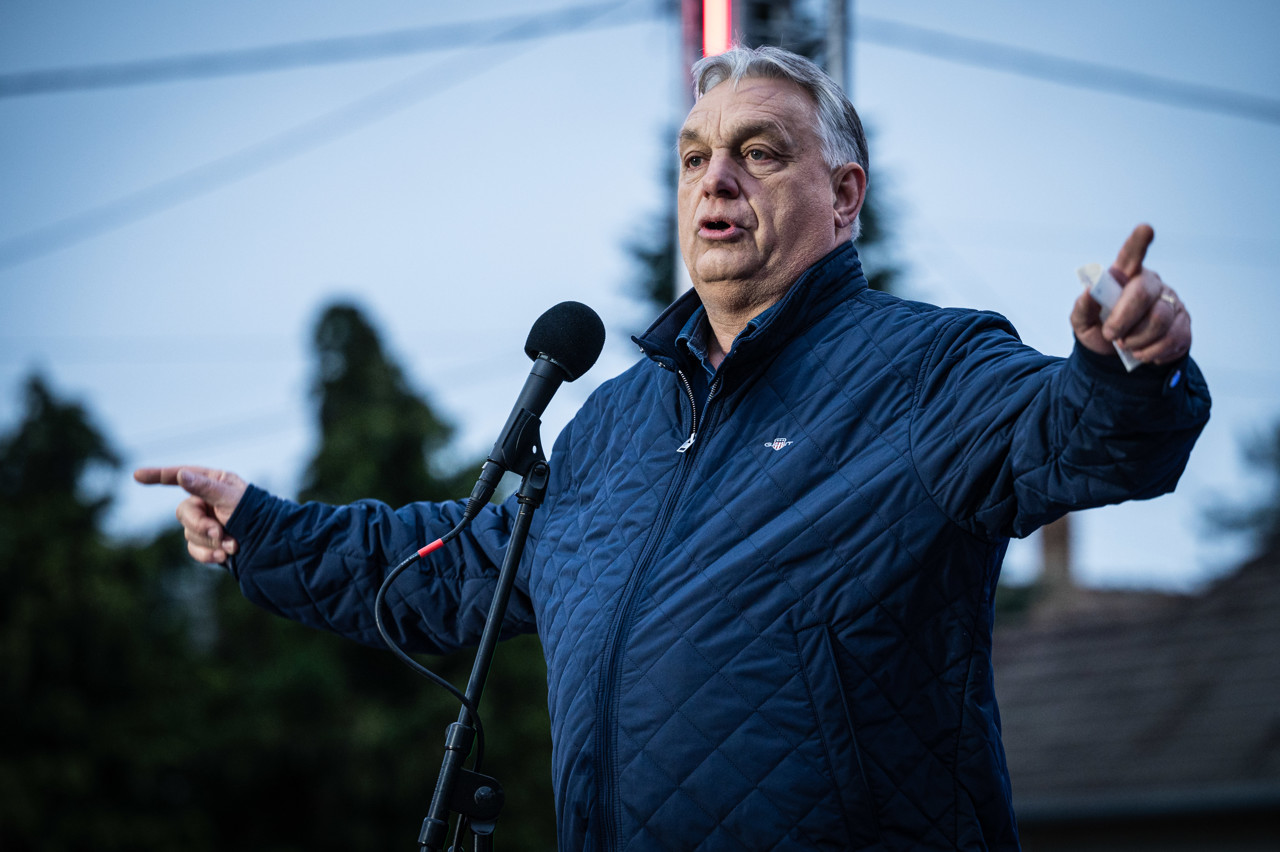 Steun Orbán brokkelt af, wat kan hij nog met verkiezingen in aantocht?