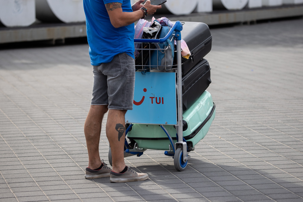 Vakantie kan zo maar duurder uitpakken door brandstoftoeslag: dit zijn de regels