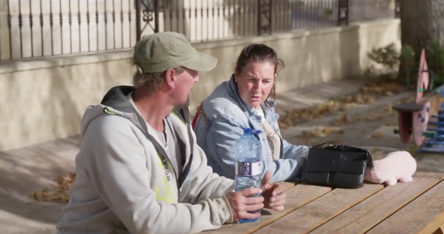 Janneke Jelies gebukt onder gemis van oudste dochter Jennie: 'Het blijft moeilijk'