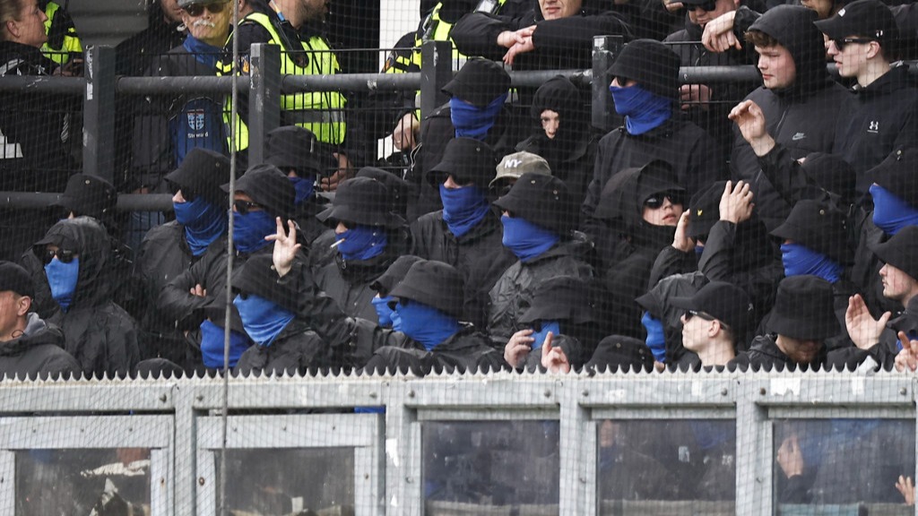 KNVB: stadionverbod van 9 maanden voor fans met gezichtsbedekking