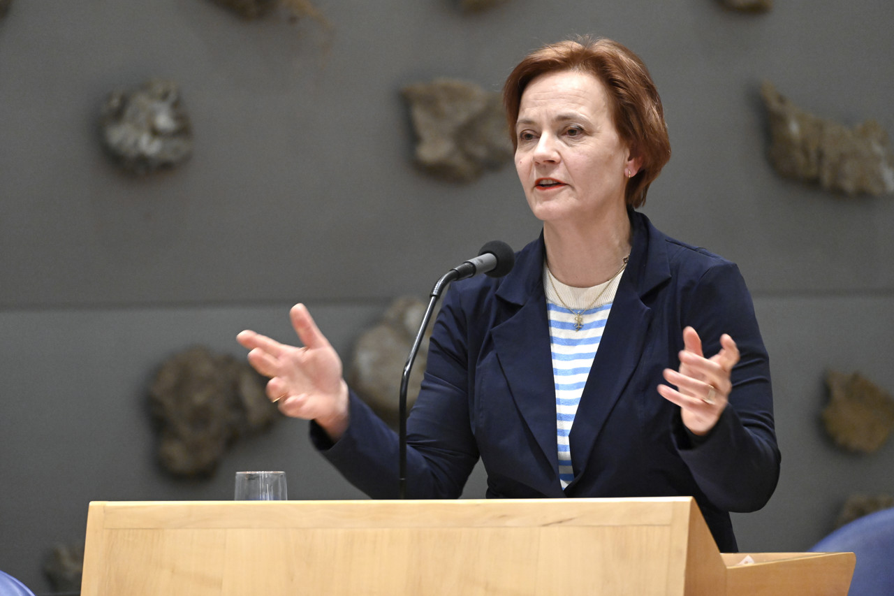 Staatssecretaris deelt kritiek op 'inclusieve' taalgids ministerie: 'Betuttelend'