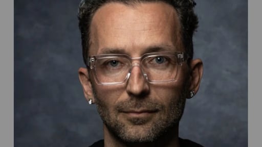 Doof en toch wéér gebeld worden: 'Gebeurt mij dagelijks'