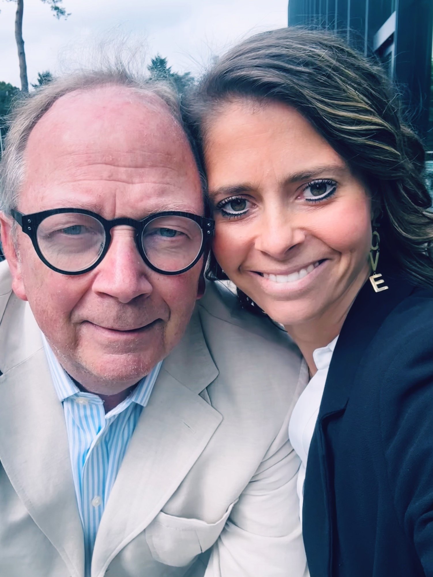 Annelien con su padre.