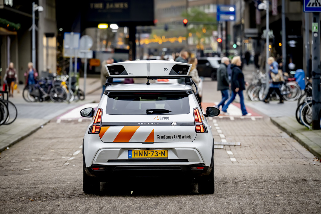 Waakhond AP: jaarlijks zo'n half miljoen onterechte parkeerboetes door scanauto's