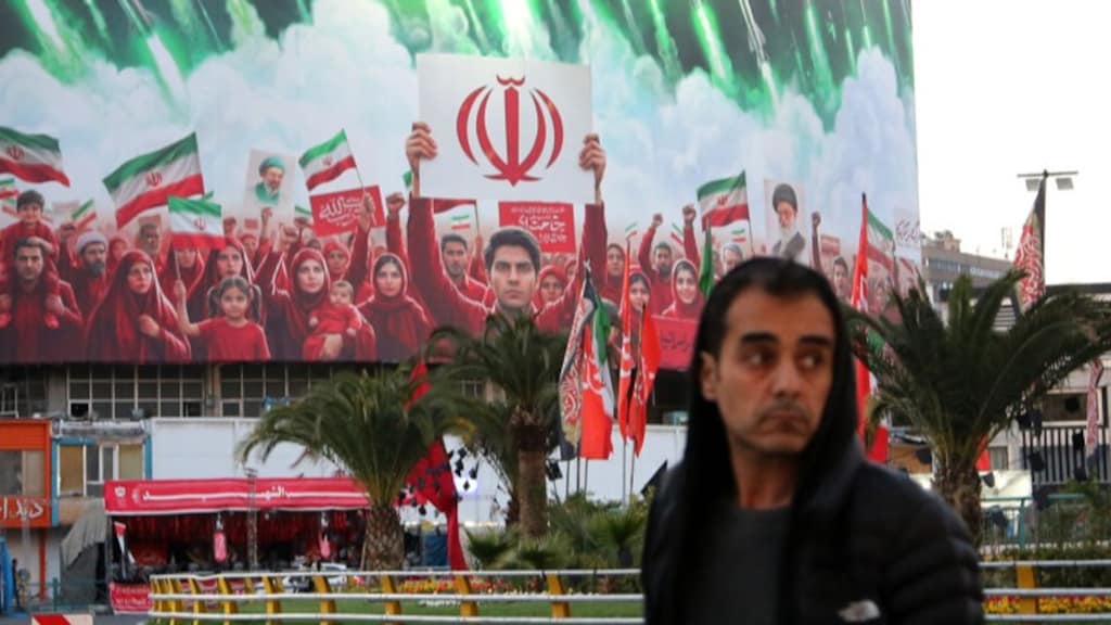 Kan Iran tol vragen voor olietankers in de Straat van Hormuz? Drie vragen