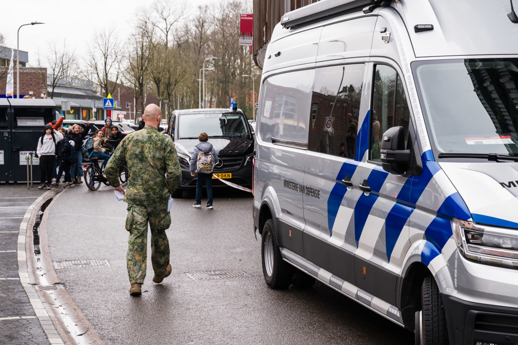Explosief lag drie dagen in schap supermarkt Enschede voor het ontplofte