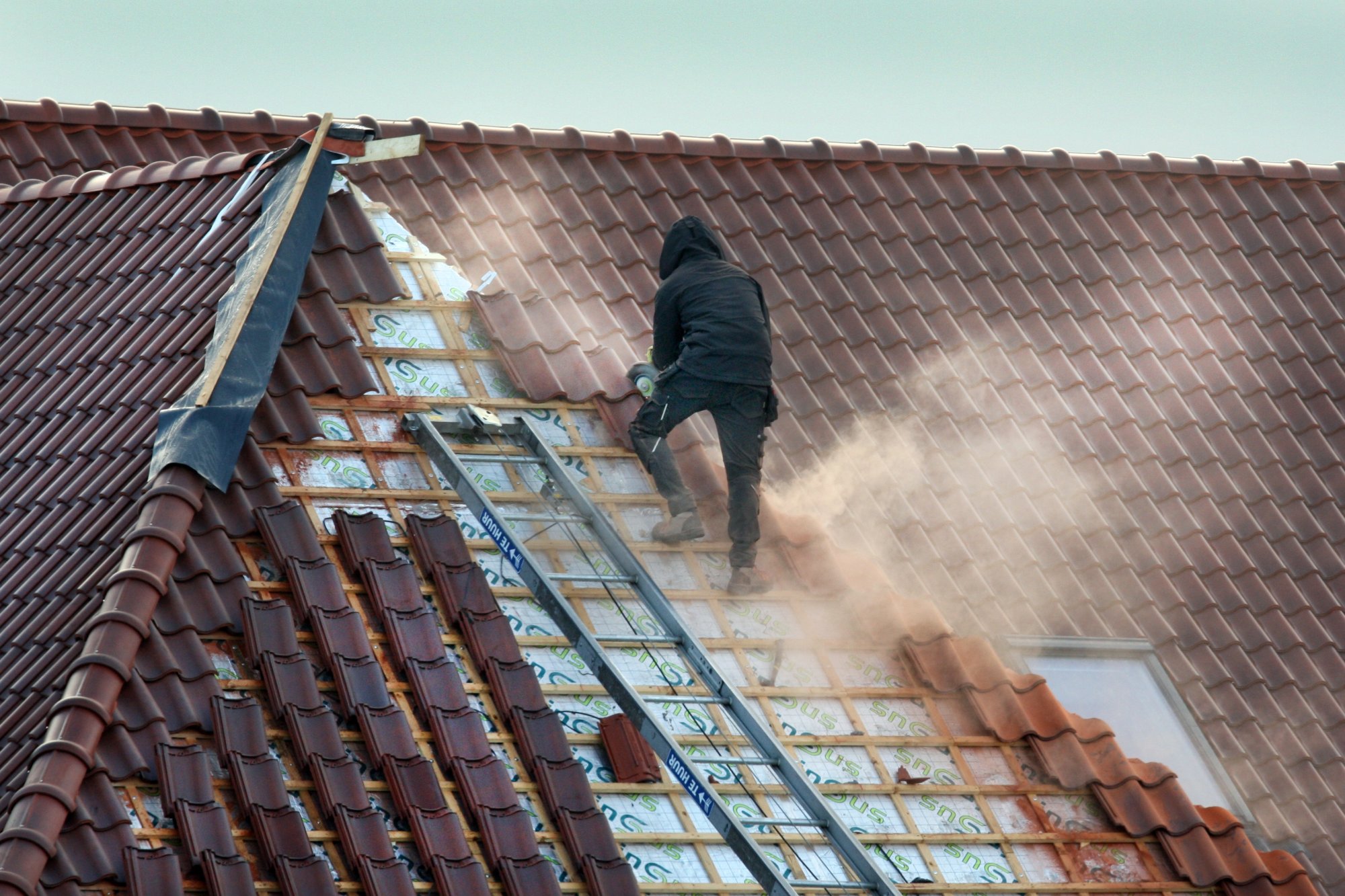 Echtpaar overlijdt door koolmonoxide na werk aan cv-ketel, dakdekker krijgt taakstraf