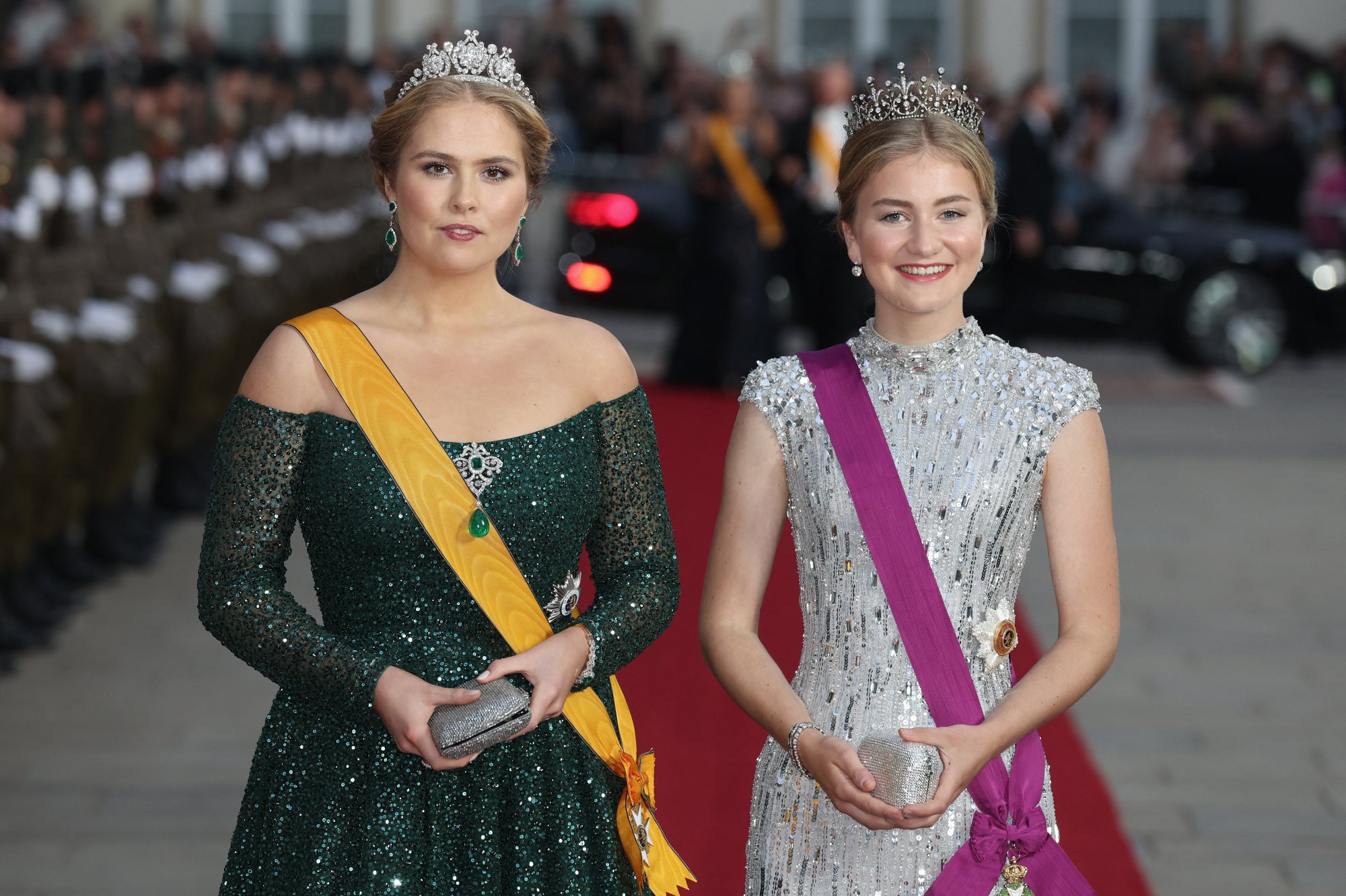 Ze appen geregeld: zo steunen de Europese kroonprinsessen elkaar