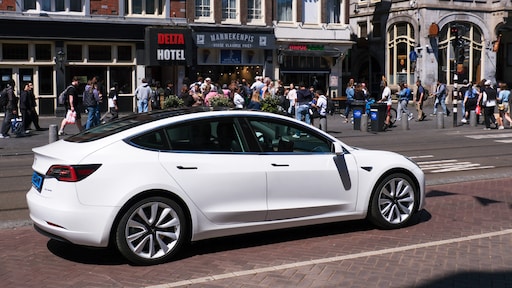 Waarom autonoom rijden zo interessant is voor Tesla en andere merken