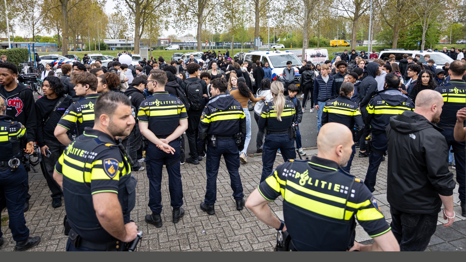 Aangejaagd door Snapchat en Insta worden examenstunts steeds extremer