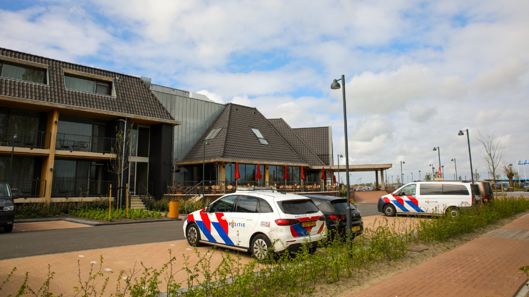 Man 'onder verdachte omstandigheden' dood gevonden in hotelkamer