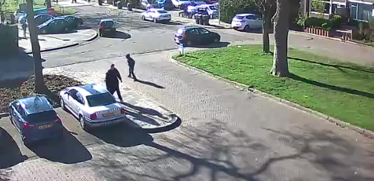 Delfzijl gebukt onder intimidatie door jongeren, gemeente grijpt in