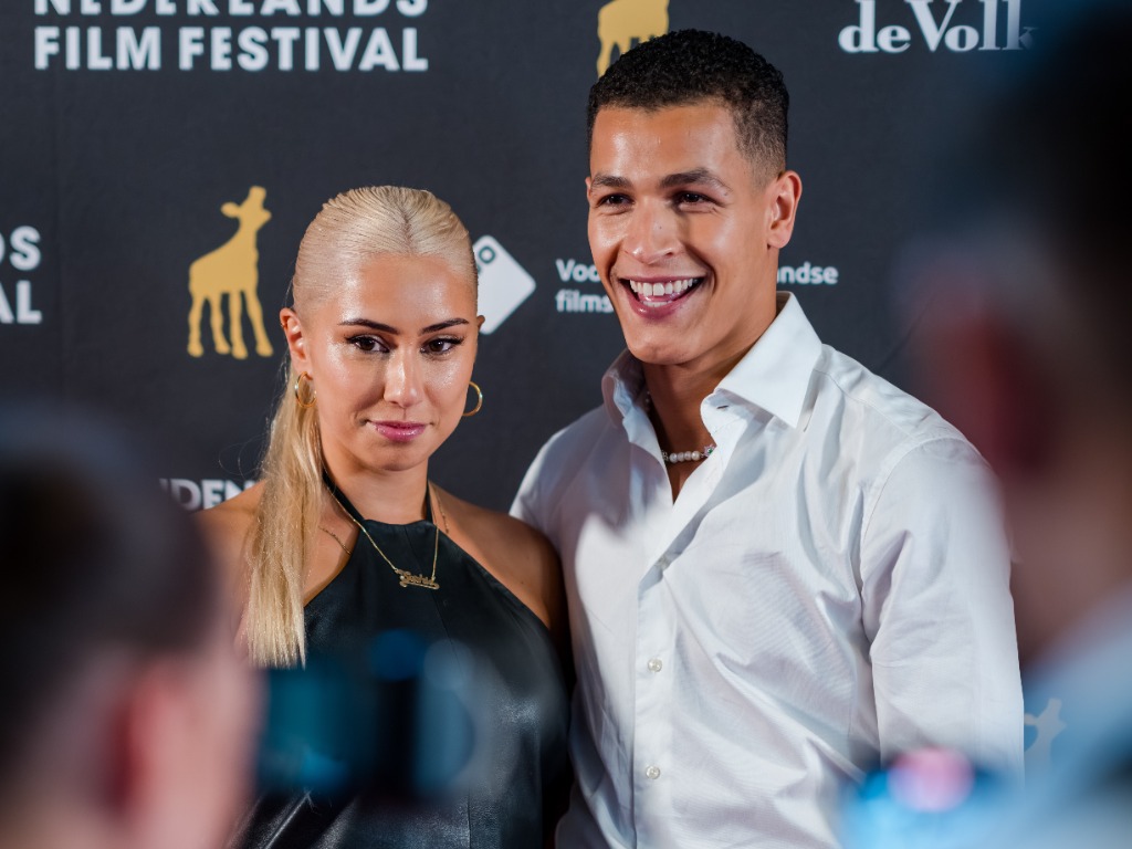 Bilal Wahib maakt geslacht van baby bekend: 'Ik heb een scoop'