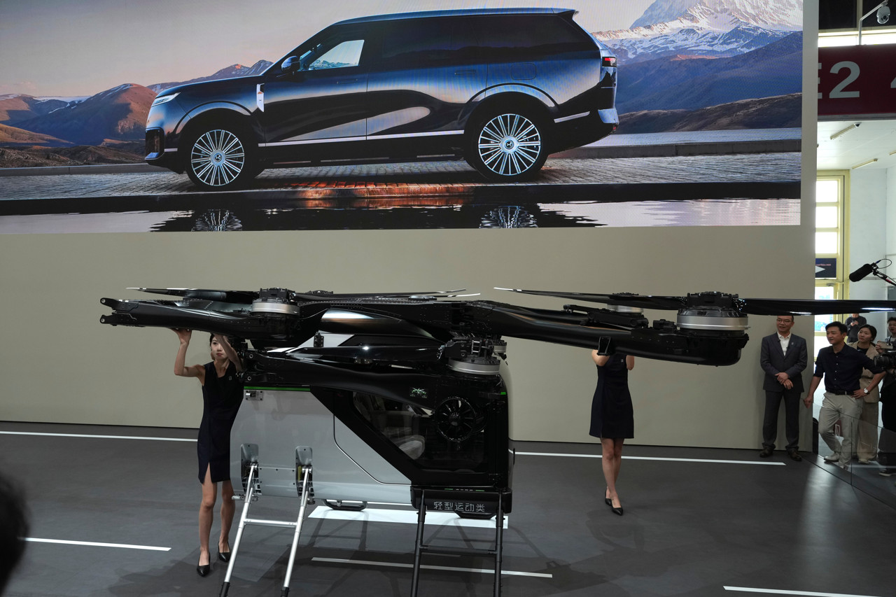 Chinees XPENG wil volgend jaar starten met massaproductie vliegende auto's