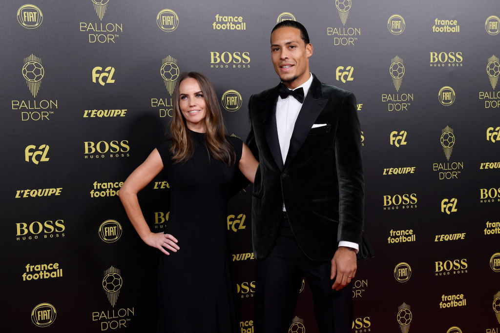 Deze vrouw is de stille kracht achter Oranje-speler Virgil van Dijk