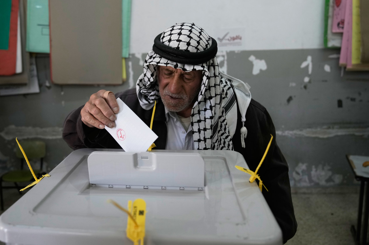 Na 21 jaar weer verkiezingen in Gaza: 'Geen sprake van echte democratie'