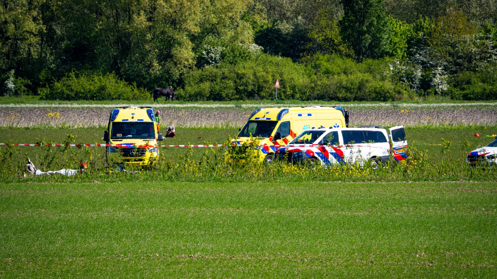 Parachutist komt om het leven na sprong in Rhoon