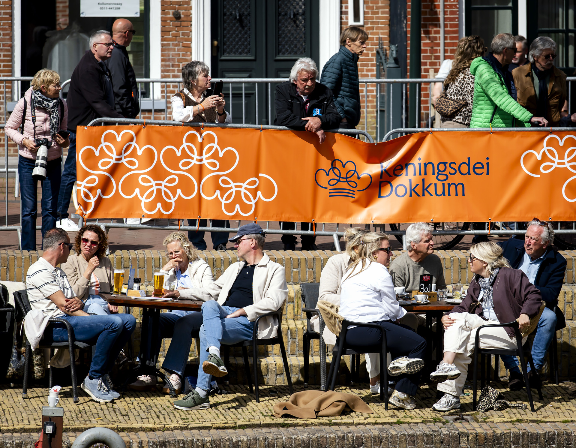 Perfect weer voor Koningsnacht, maar let op: 'Trek een winterjas aan'