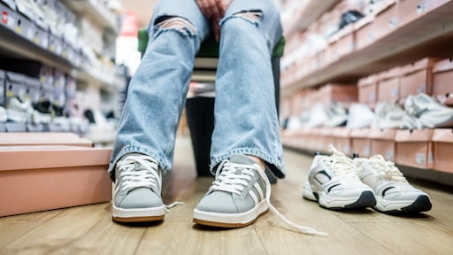 Podotherapeut waarschuwt: verkeerde schoenen kunnen blijvende schade geven