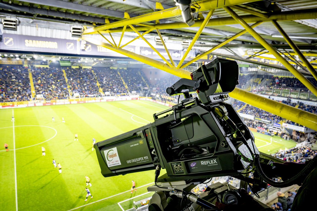 Al het eredivisievoetbal straks te zien bij Ziggo, abonnement duurder