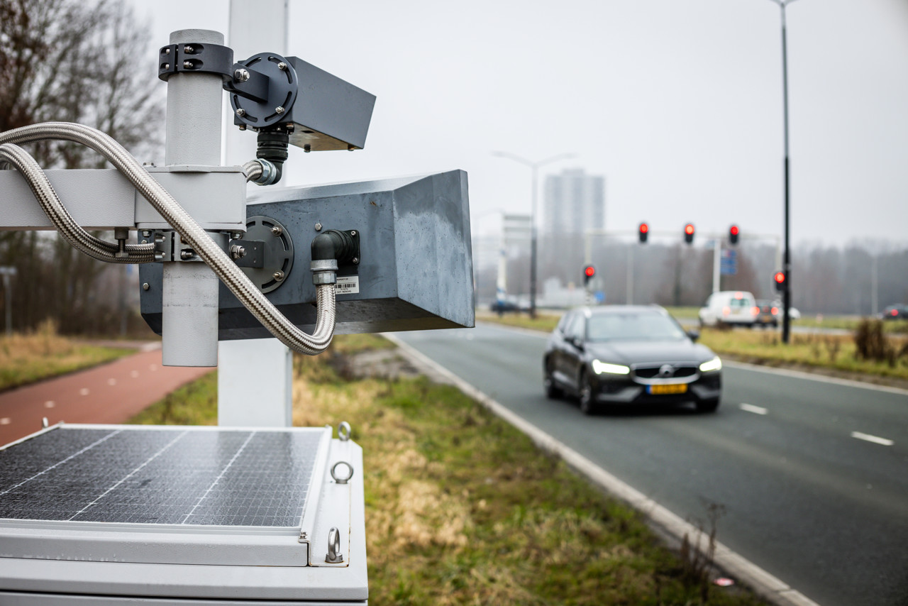 Aantal flitspalen komende vier jaar ruimschoots verdubbeld