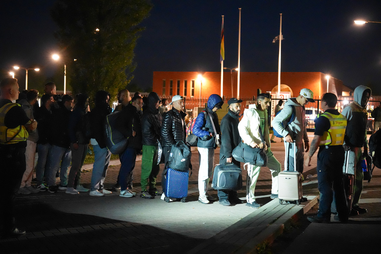 Stadskanaal vangt vannacht opnieuw asielzoekers op die buiten Ter Apel staan
