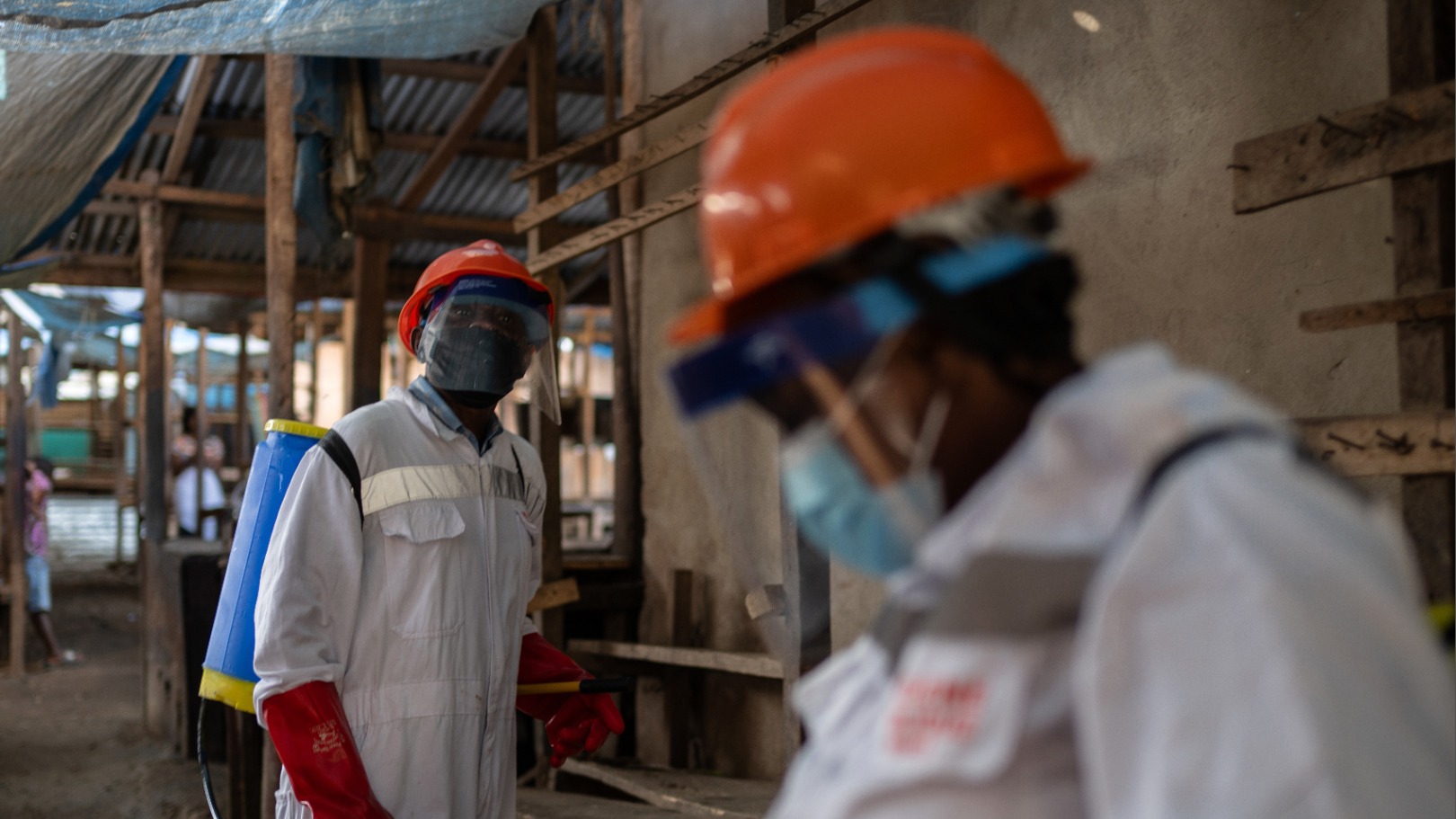 Drie vrijwilligers Rode Kruis overleden aan ebola in Congo, organisatie is 'diep bedroefd'